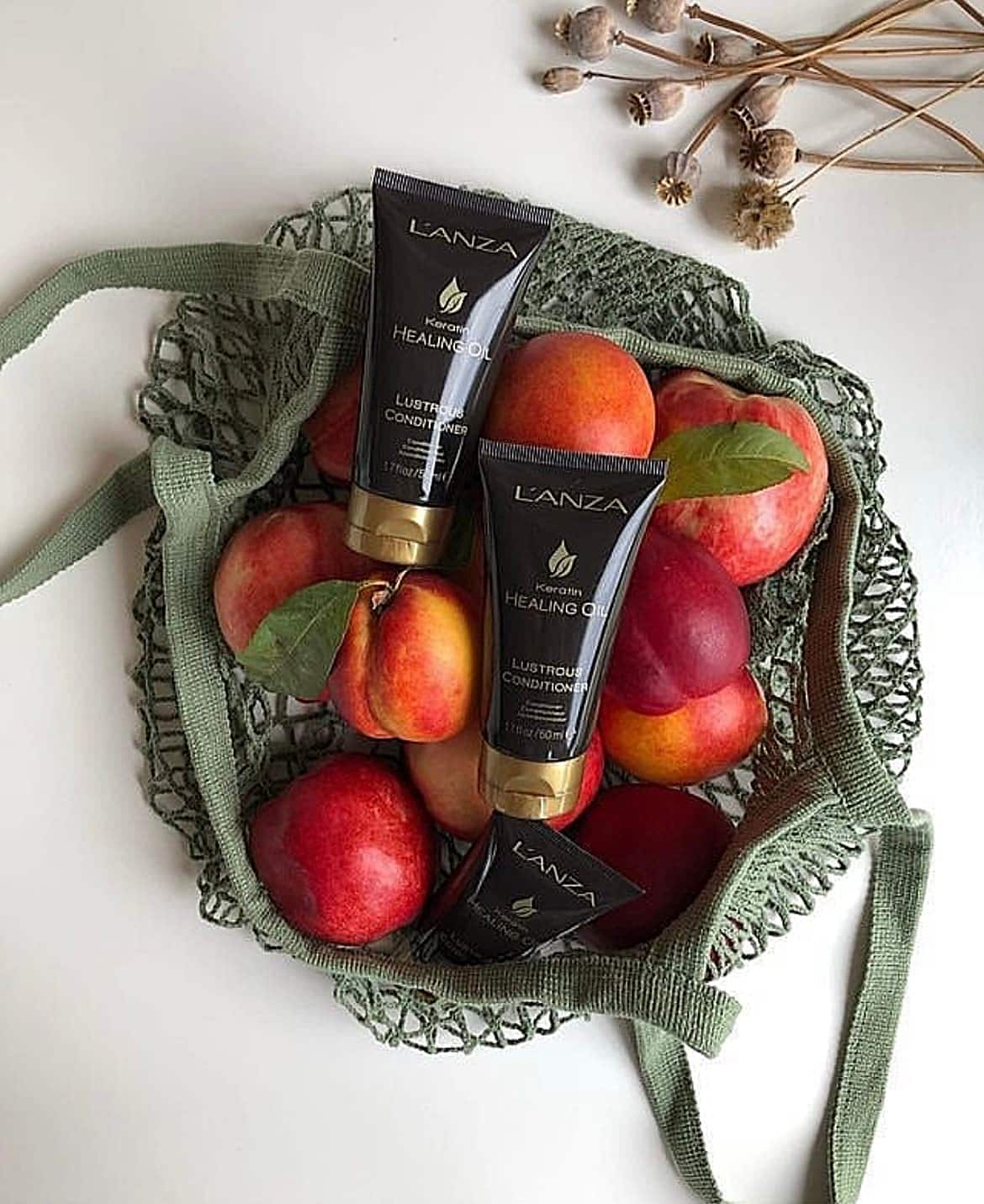 Кондиціонер для сяйва волосся LʼANZA Keratin Healing Oil Lustrous Conditioner, 50 ml - 3